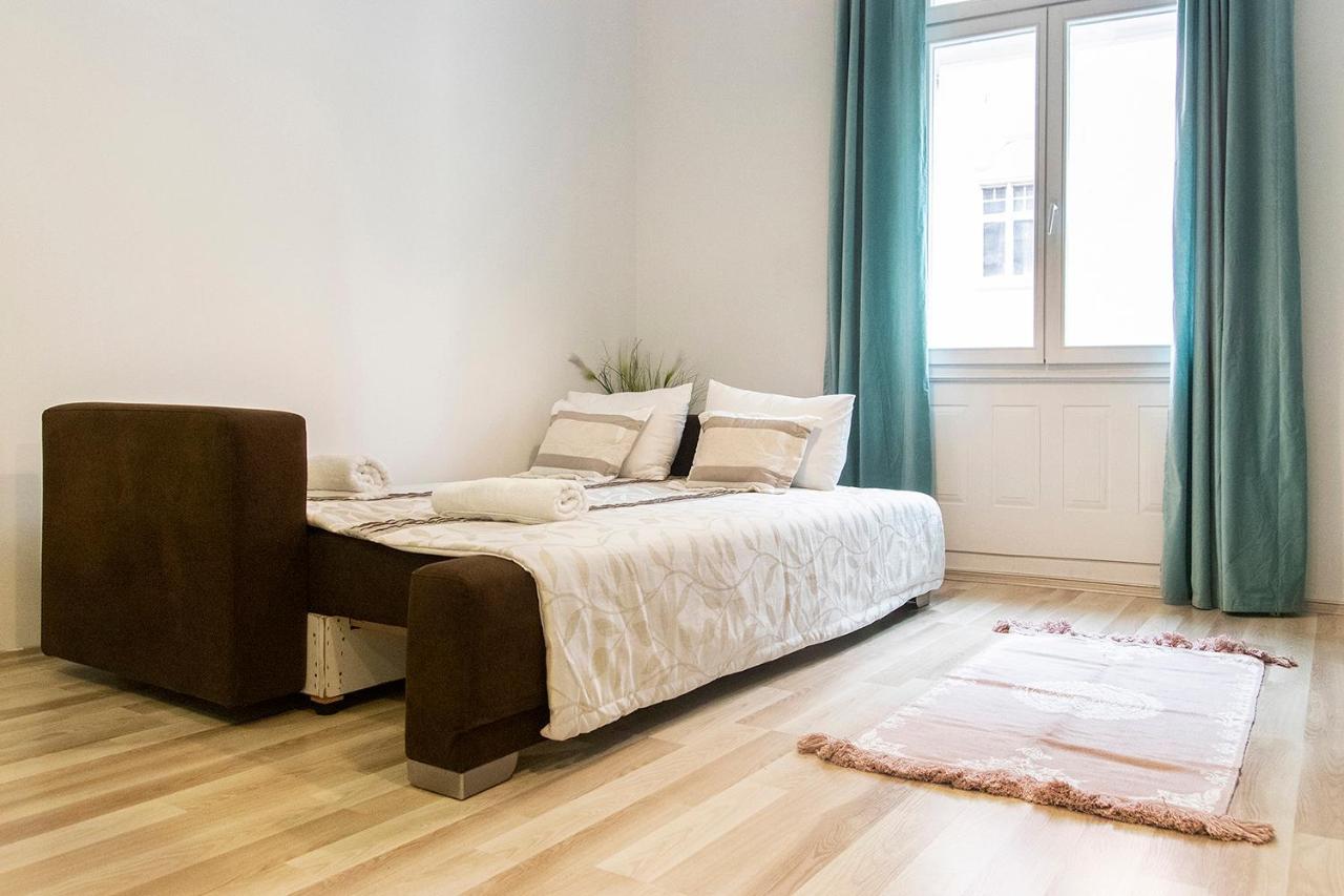 Real Apartments Semmelweis II Будапеща Екстериор снимка